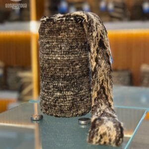 Mochila Arhuaca pequeña de lana de ovejo, diseño Gwachiki inspirado en la cola de la abeja